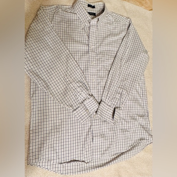 IZOD button down shirt - Picture 3 of 7